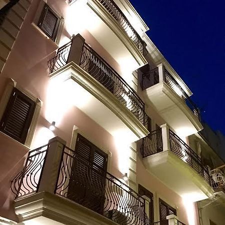 Palazzo Eliss Bed and Breakfast Margherita Di Savoia Exteriör bild