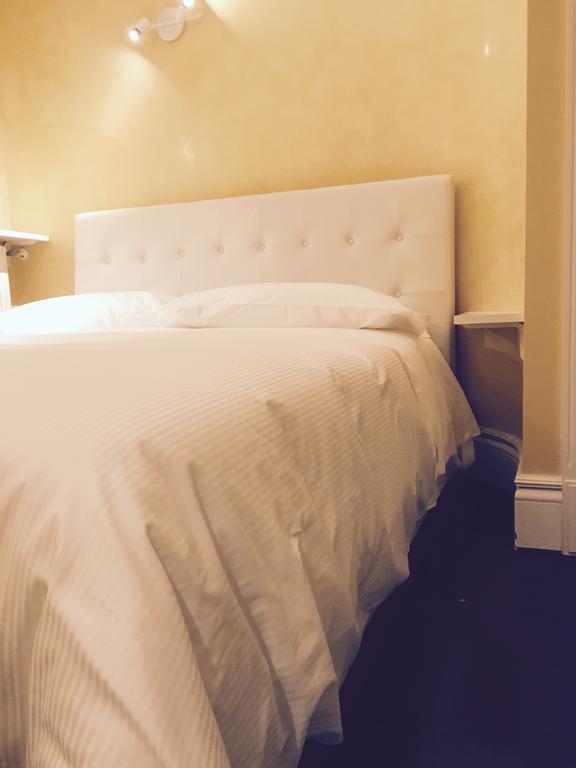 Palazzo Eliss Bed and Breakfast Margherita Di Savoia Rum bild